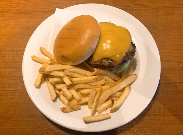 フライデーズチーズバーガー