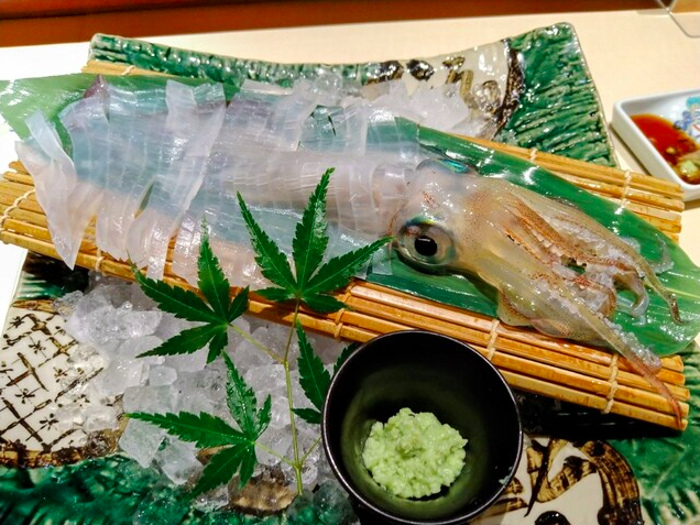 イカの活造り