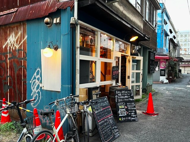 【博多のロジウラ洋食店 Libre】煮込みハンバーグが自慢の路地裏イタリアン