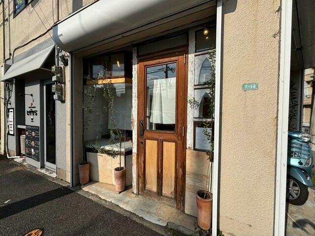 【Abeki】ホワイトチョコが香る♡手作りケーキと丁寧な一杯を堪能