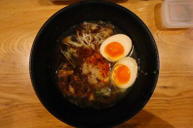牛骨醤油ラーメン+玉子トッピング