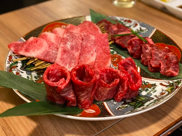 ハラミ 、ロース 、カルビ
