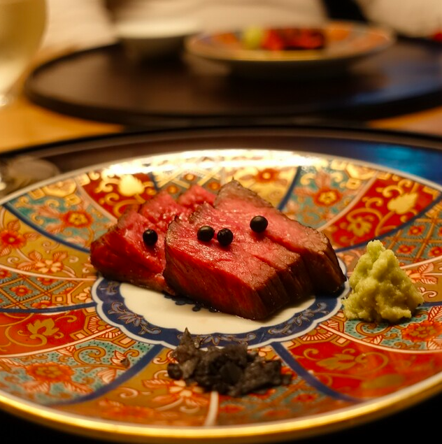 黒毛和牛炭焼き