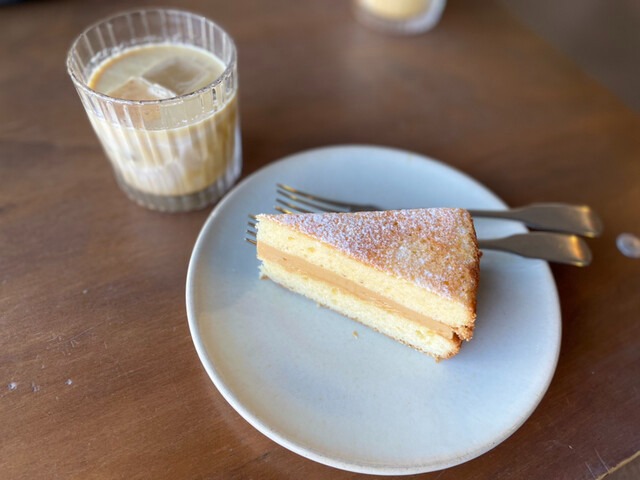 バタークリームケーキ