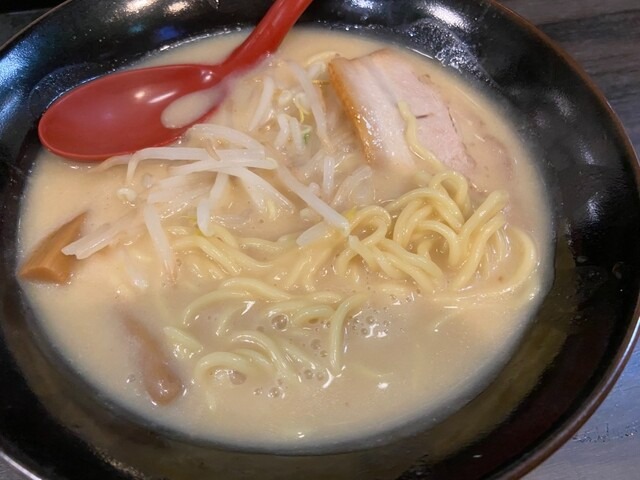 濃厚こってりラーメン
