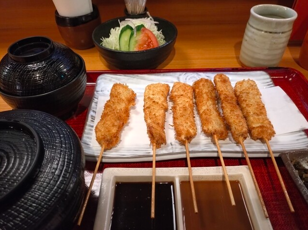 トンロース定食