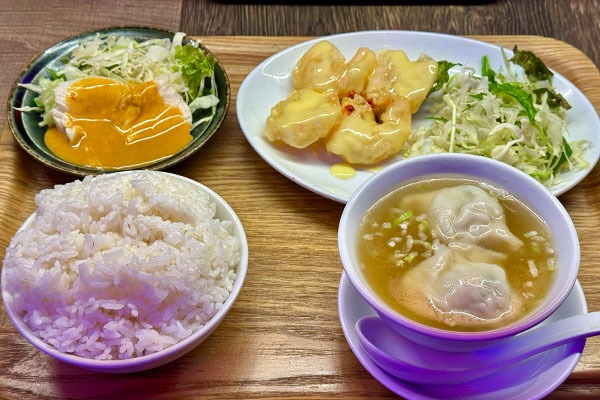 ハッピー中華点心付きセット