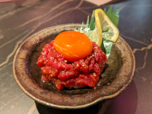 【名物】松阪牛 生ユッケ