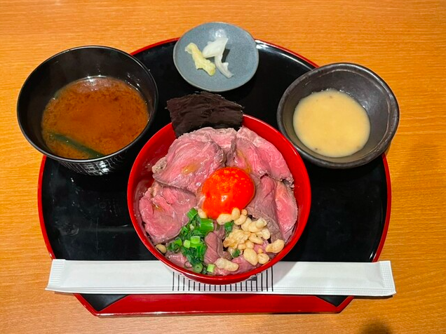 ローストビーフ丼