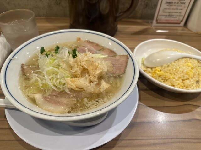 塩ラーメン&半チャーハン