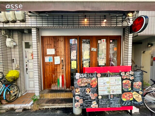 【asse+plus】洗練空間で楽しむ前菜20種とこだわりのジェノベーゼ