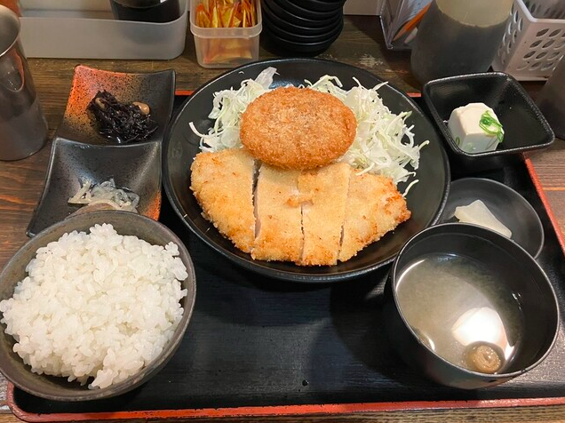 チキンカツ定食