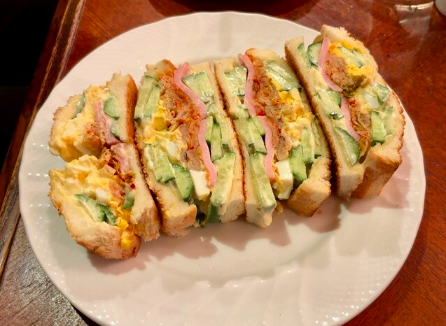 【名物】特製キムチサンド