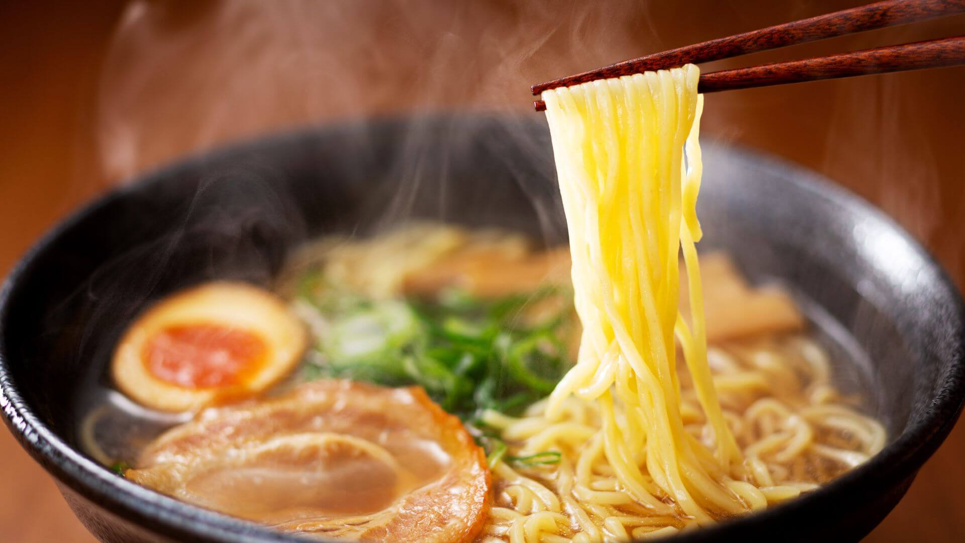 【高評価】鶴橋の人気ラーメン10選！おすすめのつけ麺&まぜそばも要チェック◎