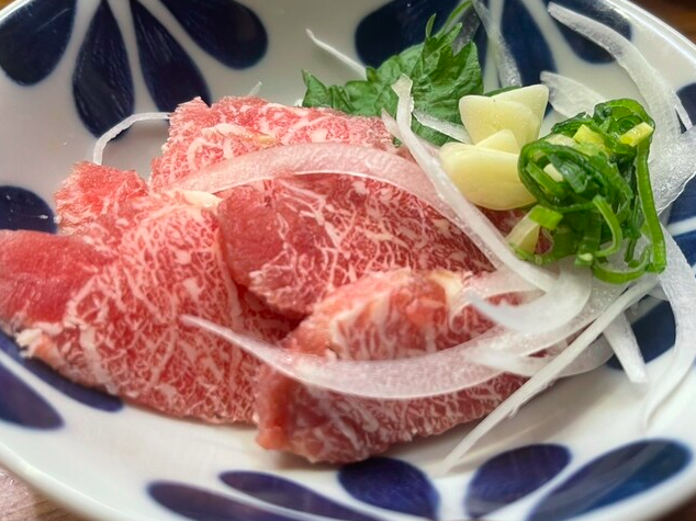 馬刺し