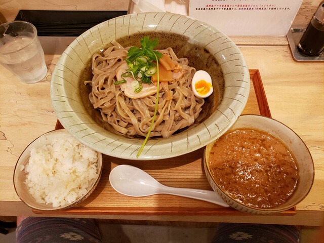 つけ麺大盛り+ごはん小