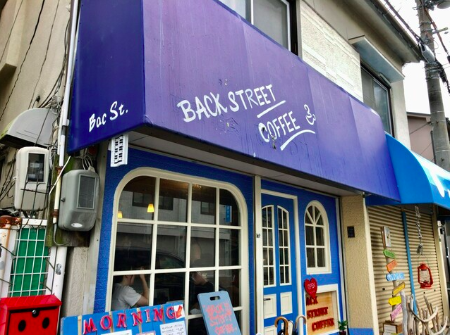 【バック ストリート コーヒー 京橋店】卵12個の厚焼きサンドで朝から満腹に♪
