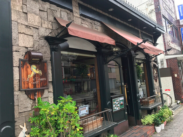 【Cafe De Finesse】モーニングからスイーツまで楽しめる駅近の喫茶時間