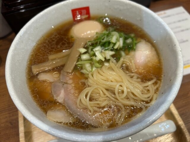 肉増し味玉醤油ラーメン