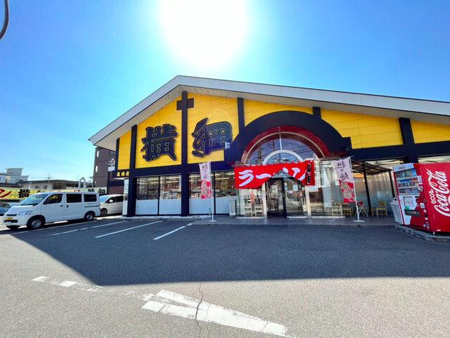 【ラーメン横綱 高槻店】鉄板チャーハンとニントンで味変を楽しむラーメン体験