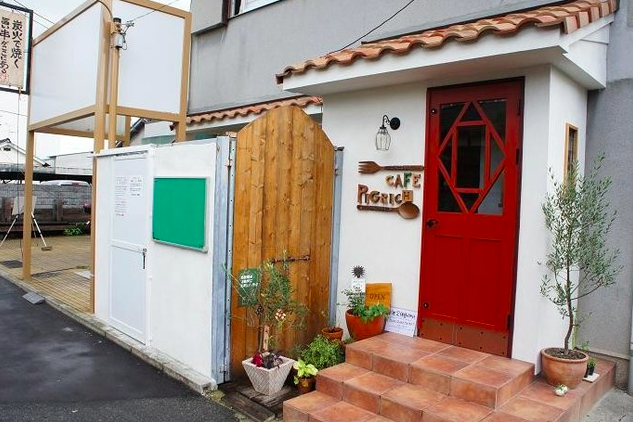 【カフェ ピグリッチ】南欧の古民家風カフェで味わう丁寧ごはんと癒しの時間