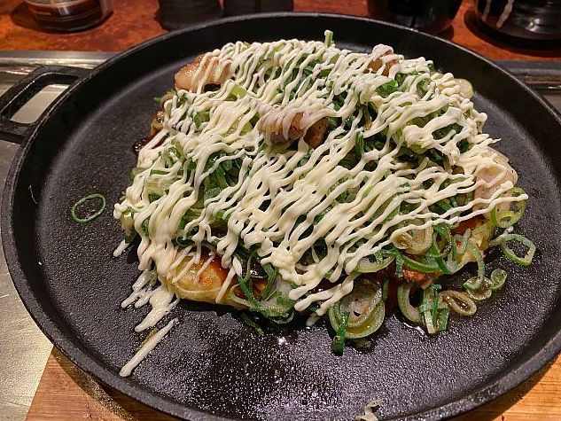 ピリ辛ホルネギお好み焼き