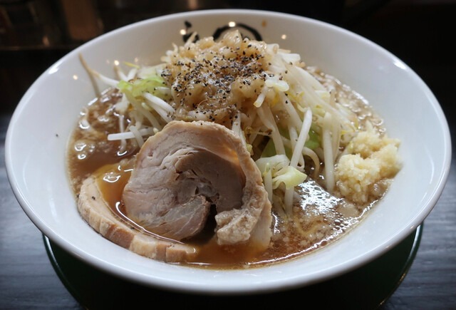 背脂豚骨醤油らーめん