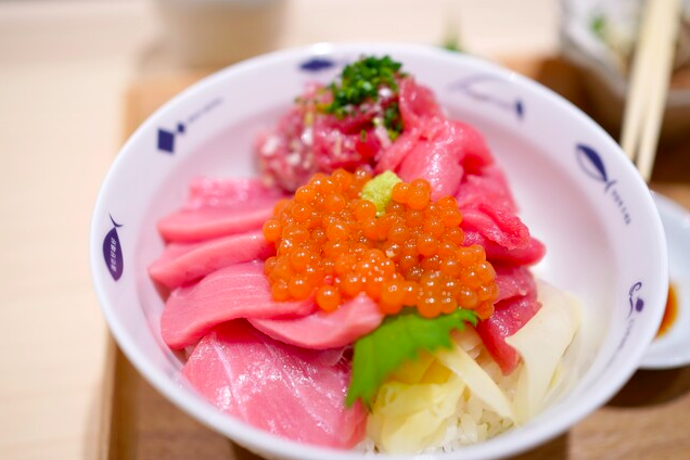 究極の海玄まぐろ丼