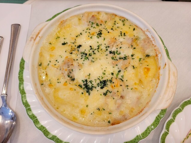 地鶏とシェルマカロニのグラタン