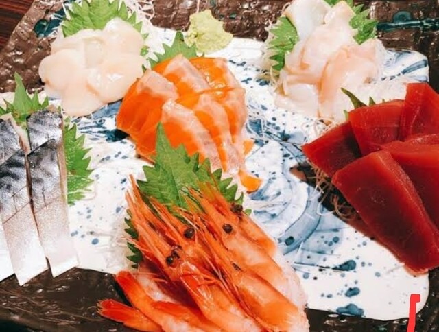 刺身盛り合わせ