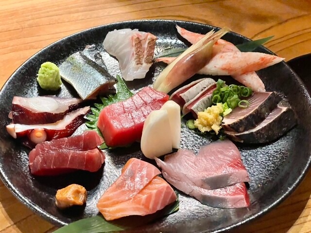 刺身盛り合わせ