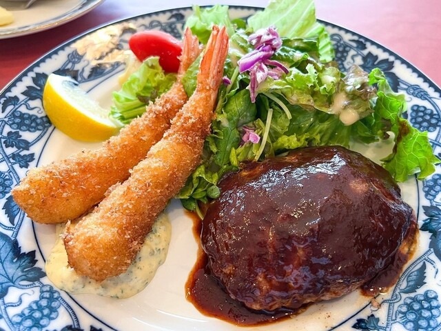 ハンバーグ&エビフライ