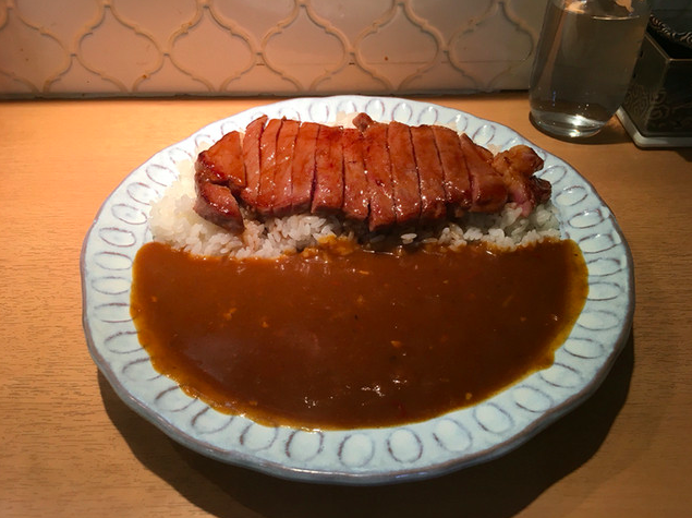 【名物】ステーキカレー