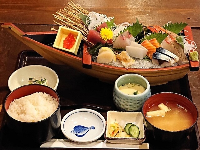 上刺身定低定食