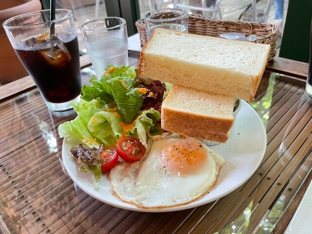 トースト&エッグ