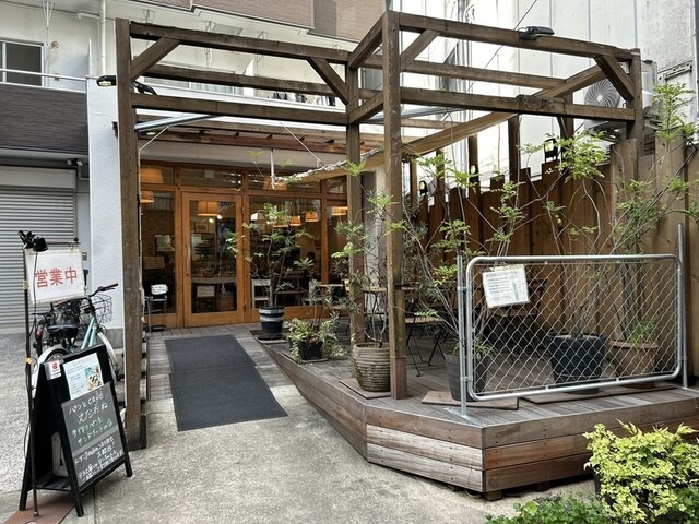 【えだおね】バインミーやランチプレートが人気の荻窪ベーカリーカフェ
