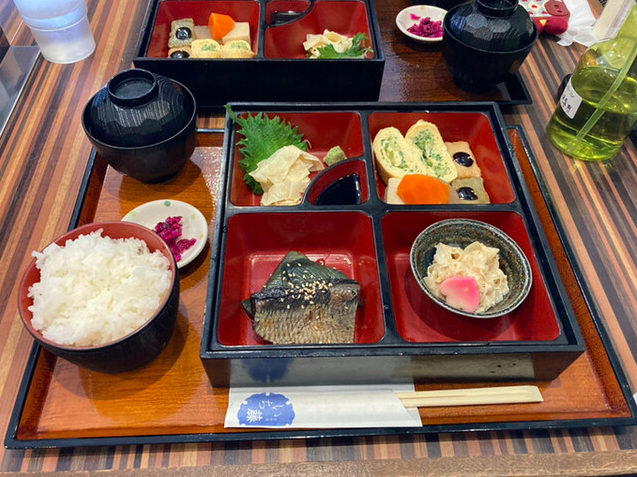 京の名物定食