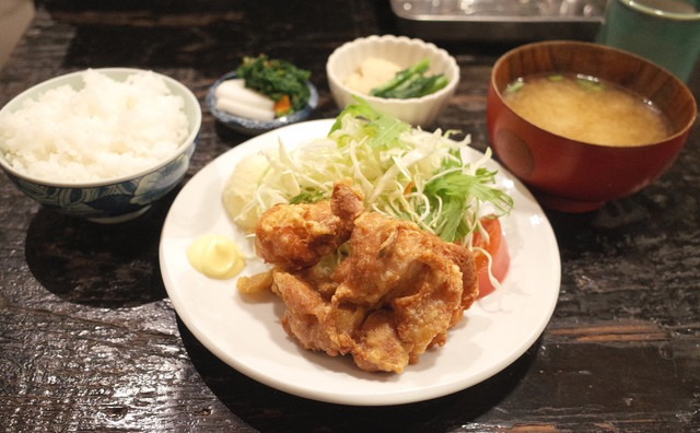 唐揚げ定食