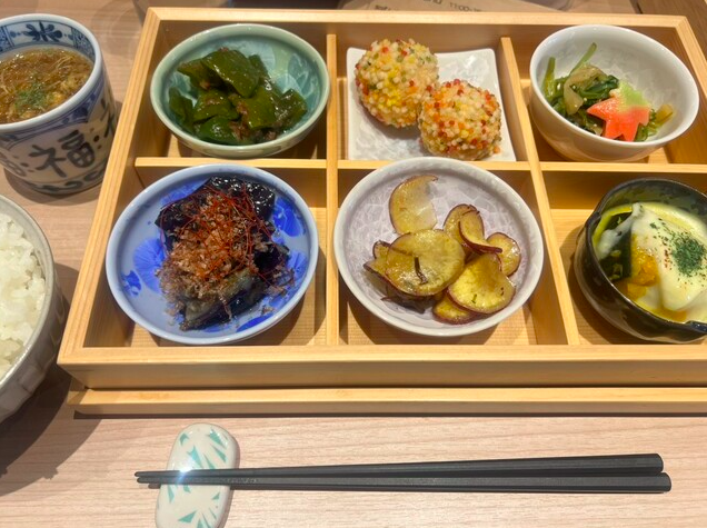 彩りランチ