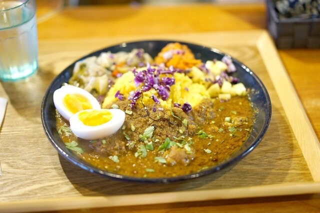 スパイシーチキン定食