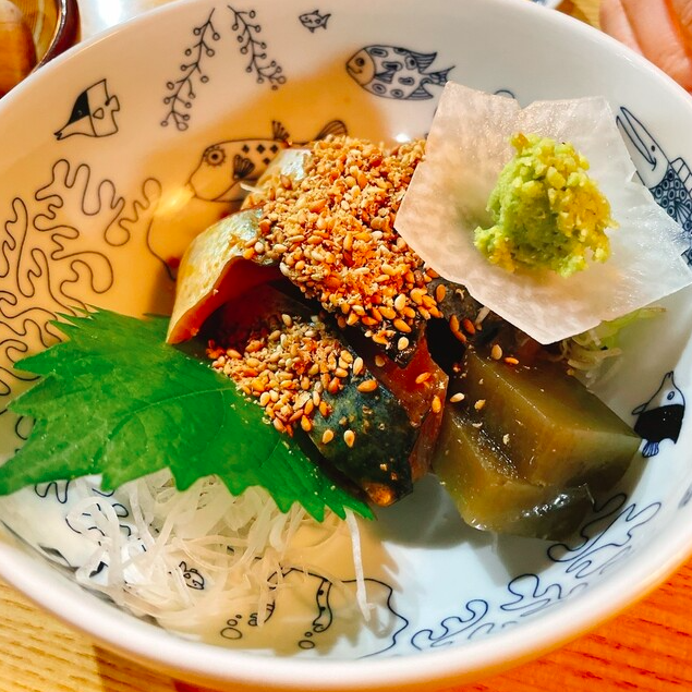 ごま鯖やのごま鯖