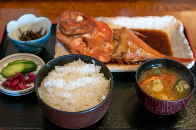 金目鯛の煮魚定食