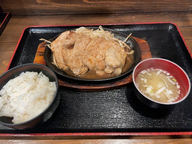 生姜焼き定食