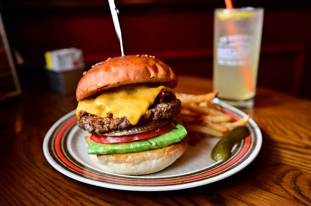 チリビーンズチーズバーガー