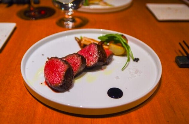 神戸 但馬牛のロースト