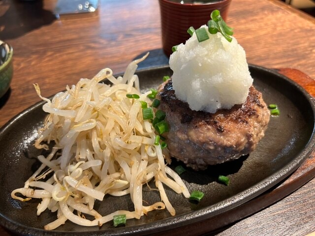 飲めるハンバーグ