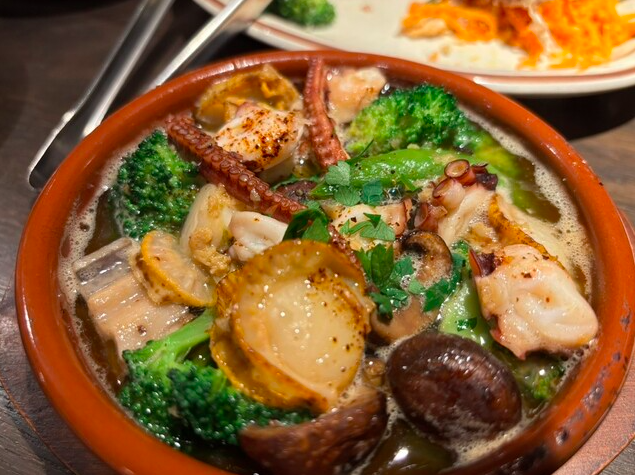 タコのアヒージョ