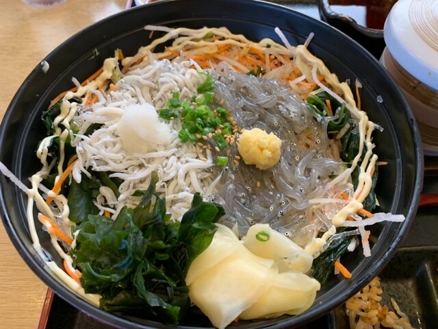 しらす丼