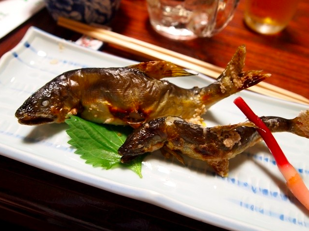 地あゆの塩焼き