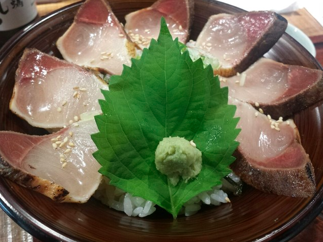 ブリのたたき丼